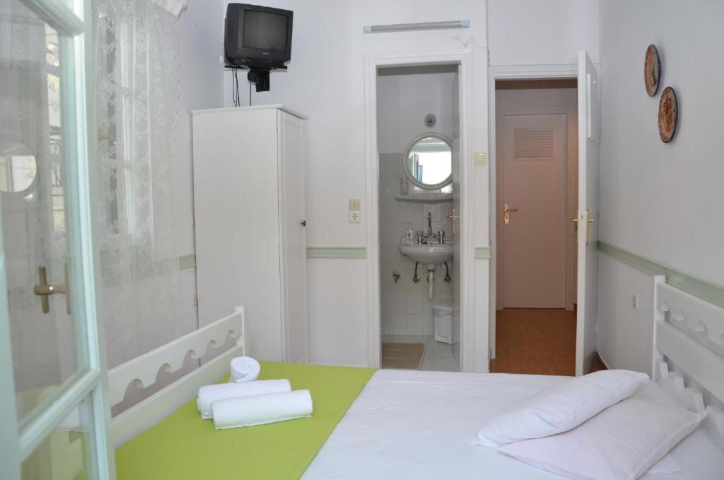 Aegli Rooms Τήνος Εξωτερικό φωτογραφία