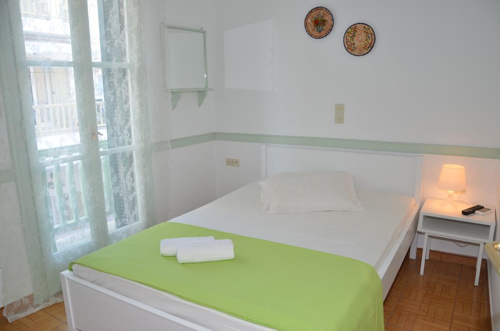 Aegli Rooms Τήνος Δωμάτιο φωτογραφία