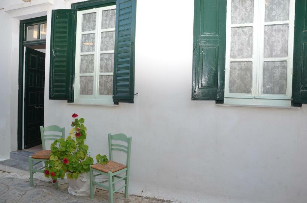 Aegli Rooms Τήνος Εξωτερικό φωτογραφία