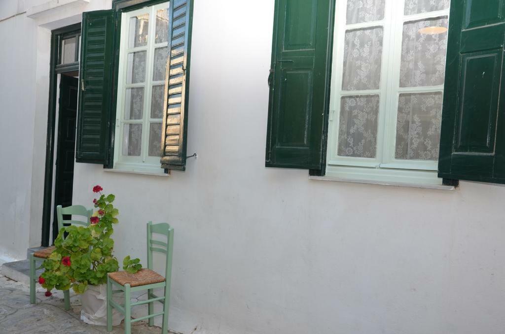 Aegli Rooms Τήνος Εξωτερικό φωτογραφία
